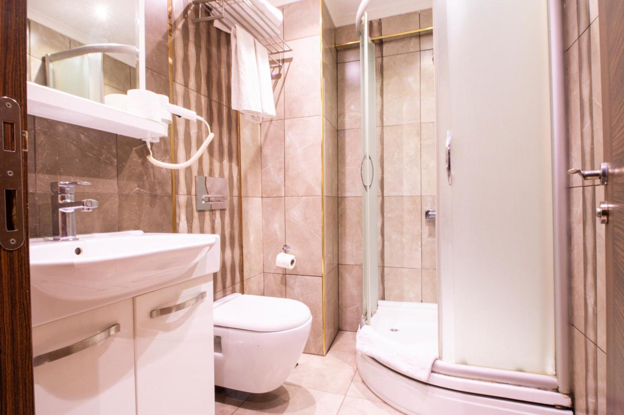 Pera Resort Hotel Стамбул Экстерьер фото